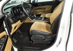 2023 Kia Carnival Diesel 9-Seater Prestige — фото 4