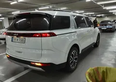 2023 Kia Carnival Diesel 9-Seater Prestige — фото 6