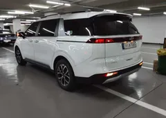 2023 Kia Carnival Diesel 9-Seater Prestige — фото 9