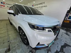 2023 Kia Carnival Gasoline 7-Seater Signature — фото 6