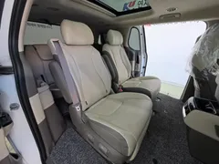 2023 Kia Carnival Gasoline 7-Seater Signature — фото 10