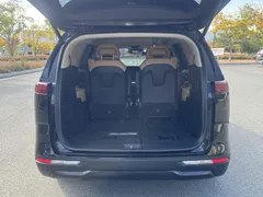 2023 Kia Carnival Gasoline 7-Seater Signature — фото 4