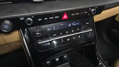 2023 Kia Carnival Diesel 9-Seater Signature — фото 18