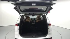 2023 Kia Carnival Diesel 9-Seater Signature — фото 20