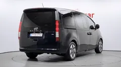 2023 Hyundai Staria 4WD Tourer 11-Seater, синий — фото 2