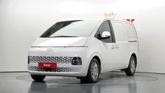 2022 Hyundai Staria Cargo 3-Seater, белый — фото 1