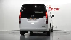 2022 Hyundai Staria Cargo 3-Seater, белый — фото 4