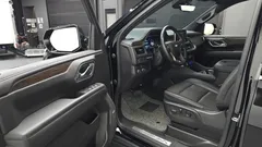 2022 Chevrolet Tahoe 6.2 Dark Knight 4WD — фото 10