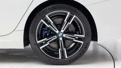 2023 BMW 3-Series 320i M Sport — фото 5