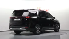 2023 Kia Carnival Diesel 9-Seater Noblesse — фото 2