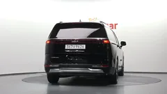 2023 Kia Carnival Diesel 9-Seater Noblesse — фото 4