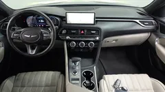 2023 Genesis G70 Gasoline 2.0T 4WD — фото 7