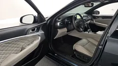2023 Genesis G70 Gasoline 2.0T 4WD — фото 10