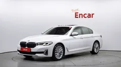 2022 BMW 5-Series 520i Luxury — фото 1