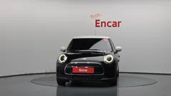 2023 Mini Cooper 5Door Classic Launch Pack — фото 3