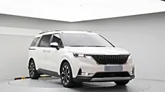 2023 Kia Carnival Gasoline 9-Seater Prestige — фото 3