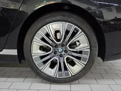 2023 BMW 7-Series 740i sDrive Design Pure Excellence — фото 6