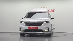2023 Kia Carnival Diesel 9-Seater Hi-Limousine — фото 3