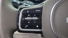 2023 Kia Carnival Diesel 9-Seater Hi-Limousine — фото 14