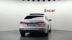2022 Audi A6 45 TFSI Quattro Premium — фото 4
