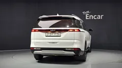 2023 Kia Carnival Gasoline 9-Seater Prestige — фото 4