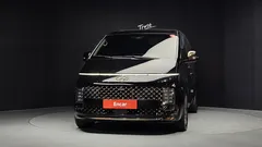 2023 Hyundai Staria 4WD Lounge 9-Seater — фото 3