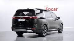 2023 Kia Carnival Diesel 9-Seater Noblesse — фото 2