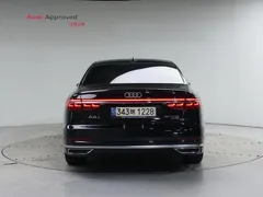 2021 Audi A8 55 TFSI Quattro LWB — фото 4