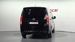 2023 Hyundai Staria Tourer 9-Seater — фото 4