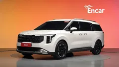 2024 Kia Carnival Gasoline 9-Seater Signature, белый — фото 1
