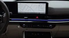 2024 Kia Carnival Gasoline 9-Seater Signature, белый — фото 15