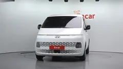 2023 Hyundai Staria Cargo 3-Seater — фото 3