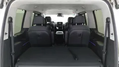 2023 Hyundai Staria Lounge 9-Seater — фото 19