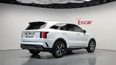 2023 Kia Sorento Gasoline 2.5T 2WD — фото 2