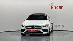 2023 Mercedes-Benz CLA-Class CLA250 4MATIC — фото 3