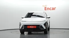 2023 Hyundai Kona Gasoline 1.6 Turbo 2WD, белый — фото 3