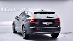 2023 Volvo V60 B5 Ultimate AWD — фото 3
