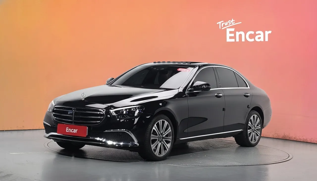 2023 Mercedes-Benz E-Class E300e 4MATIC Exclusive