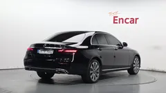 2023 Mercedes-Benz E-Class E300e 4MATIC Exclusive — фото 2