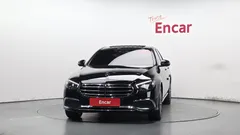 2023 Mercedes-Benz E-Class E300e 4MATIC Exclusive — фото 3