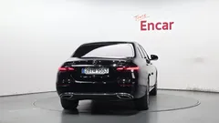 2023 Mercedes-Benz E-Class E300e 4MATIC Exclusive — фото 4