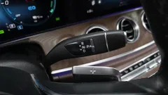 2023 Mercedes-Benz E-Class E300e 4MATIC Exclusive — фото 9