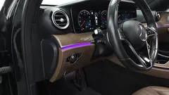 2023 Mercedes-Benz E-Class E300e 4MATIC Exclusive — фото 13