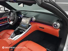2023 Mercedes-Benz SL-Class AMG SL63 4MATIC+, белый — фото 7