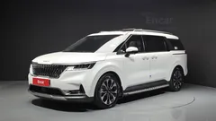 2023 Kia Carnival Gasoline 7-Seater Signature — фото 1
