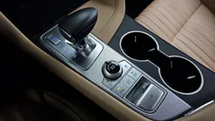 2022 Genesis G70 Gasoline 2.0T 2WD — фото 9