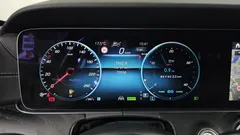 2023 Mercedes-Benz E-Class E220d 4MATIC AMG Line — фото 8