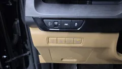 2023 Kia Carnival Diesel 9-Seater Noblesse — фото 17