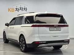2023 Kia Carnival Gasoline 9-Seater Noblesse — фото 2