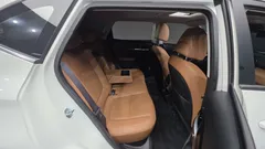 2023 Kia Seltos Gasoline 1.6 Turbo 2WD — фото 17